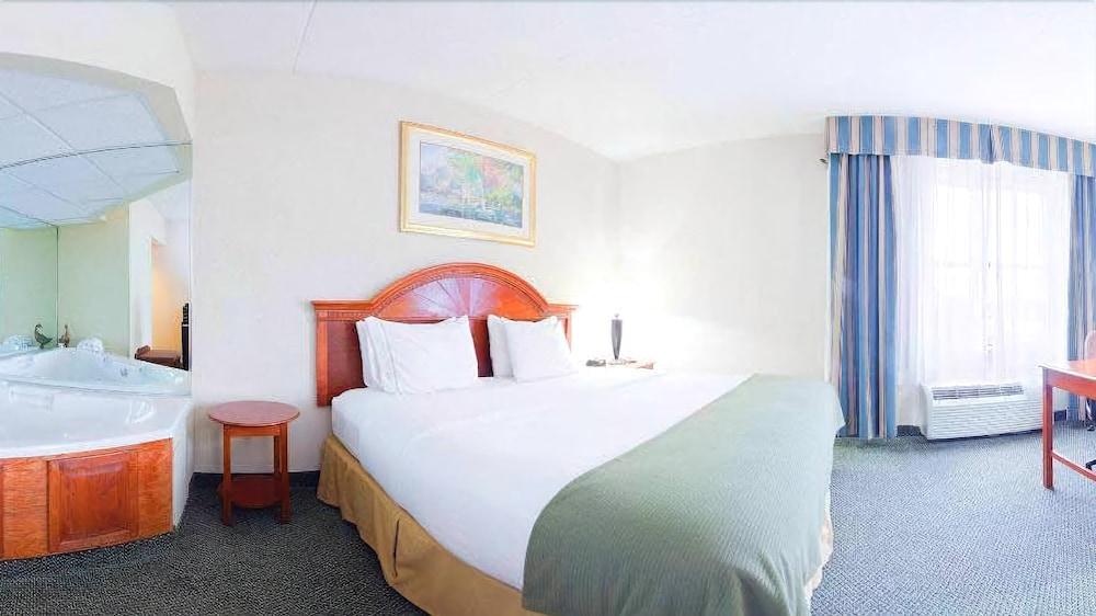 Holiday Inn Express Cambridge By Ihg Eksteriør bilde
