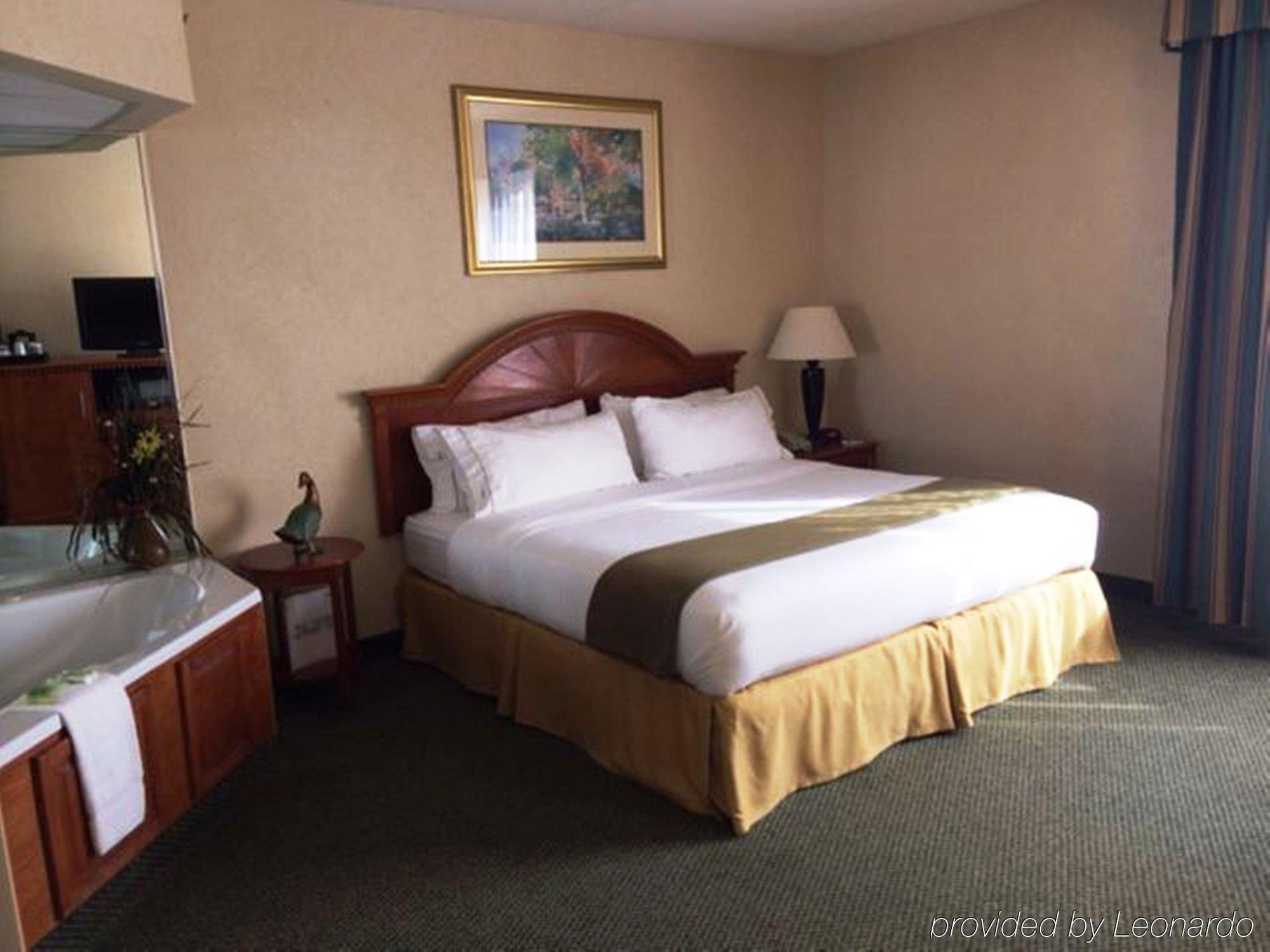 Holiday Inn Express Cambridge By Ihg Eksteriør bilde