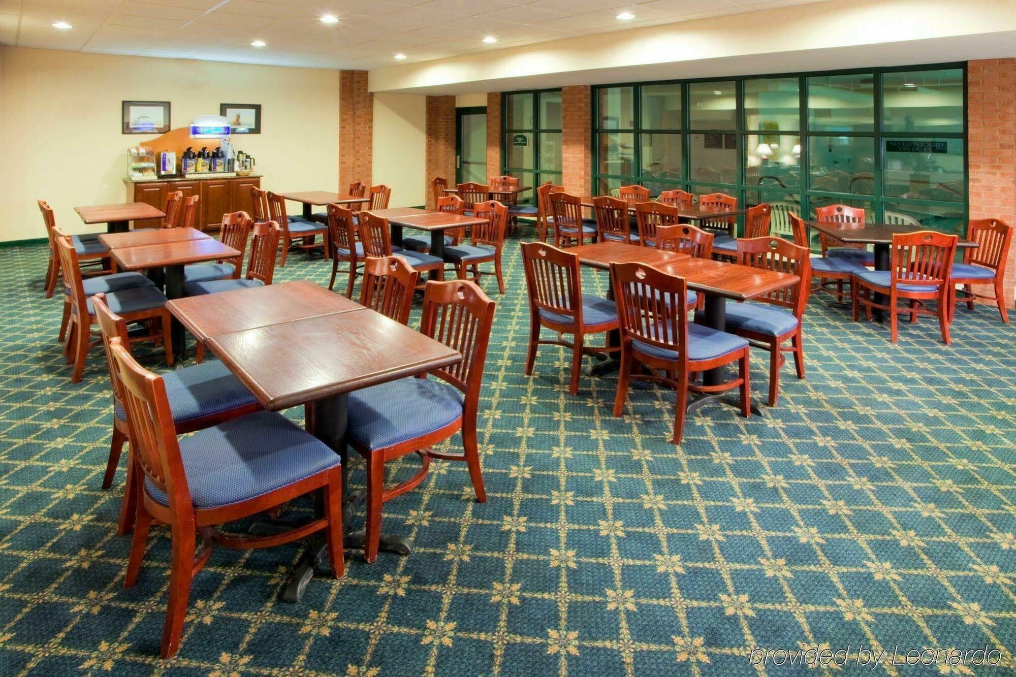 Holiday Inn Express Cambridge By Ihg Eksteriør bilde
